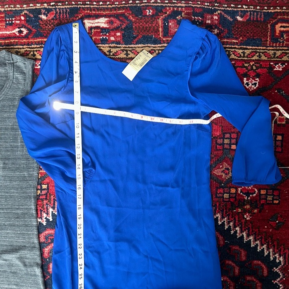 6 Dress XS Bundle: Spring & Summer - Aritzia, Uniqlo, American Eagle, Lisbon - Picture 6 of 10